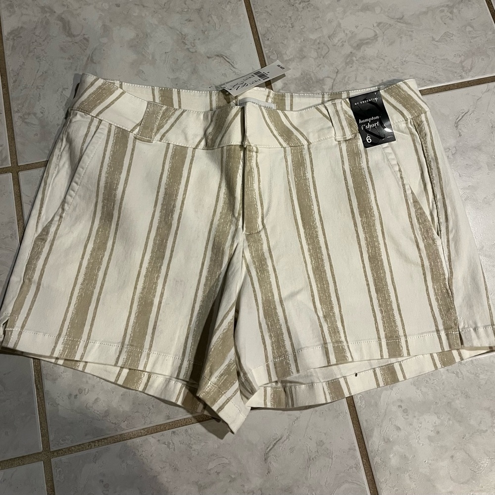 NWT shorts